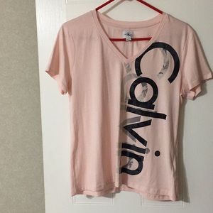 Calvin Klein Tops - Calvin Klein’s t-shirt Calvin Klein Tops - Calvin Klein’s t-shirt